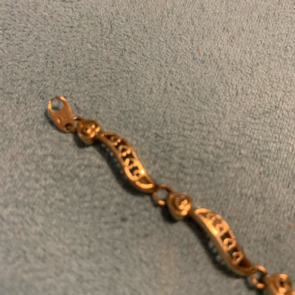Estate 14k solid gold Filigree ❤️ bracelet. - Picture 7 of 8